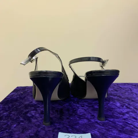 Designer shoes black size 41    Code 224