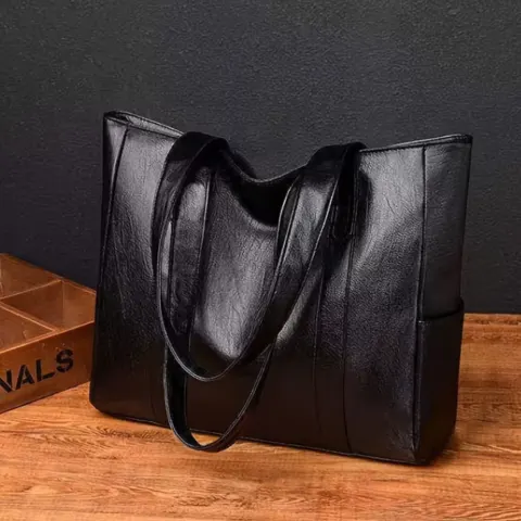 Spacious PU Shoulder Bag – Stylish, Durable, and Ready For Anything! Black.