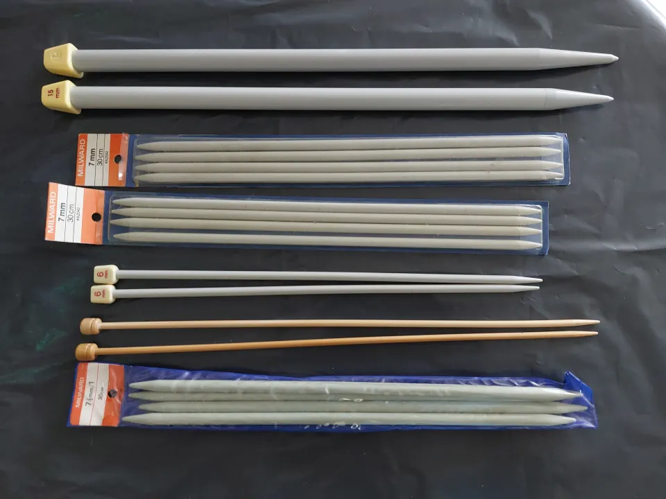 Box of 12 pairs of knitting and other needles