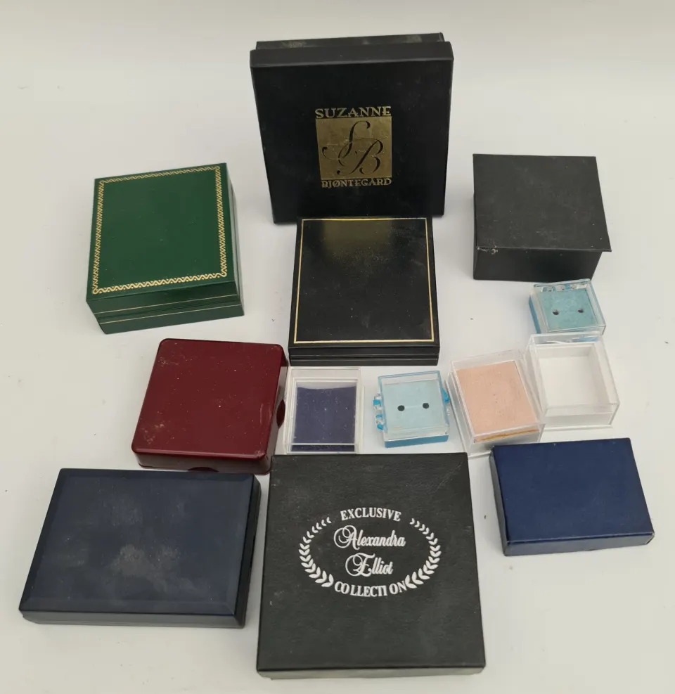 Parcel of 12 Assorted Jewellery Boxes