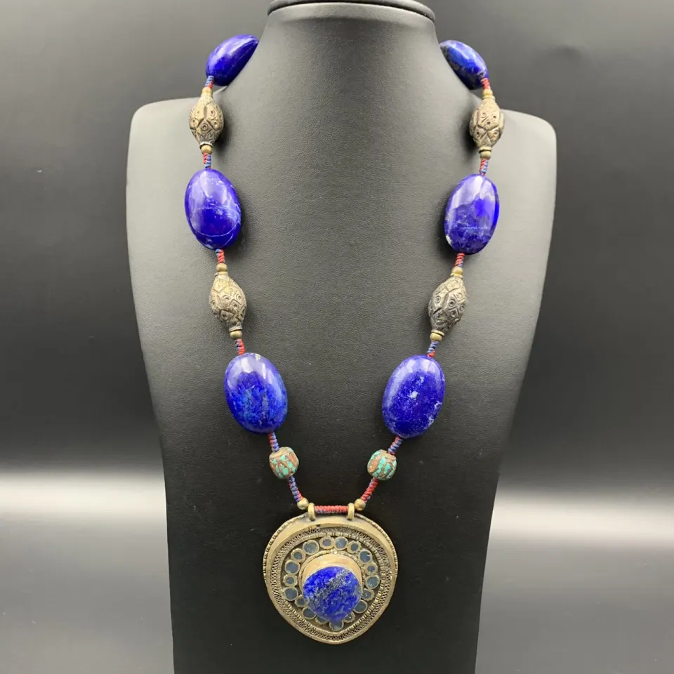 ZPT-5, Wonderful Vintage Afghani Lapis Lazuli With Antique Wax Silver Coated Layer Beads Necklace.
