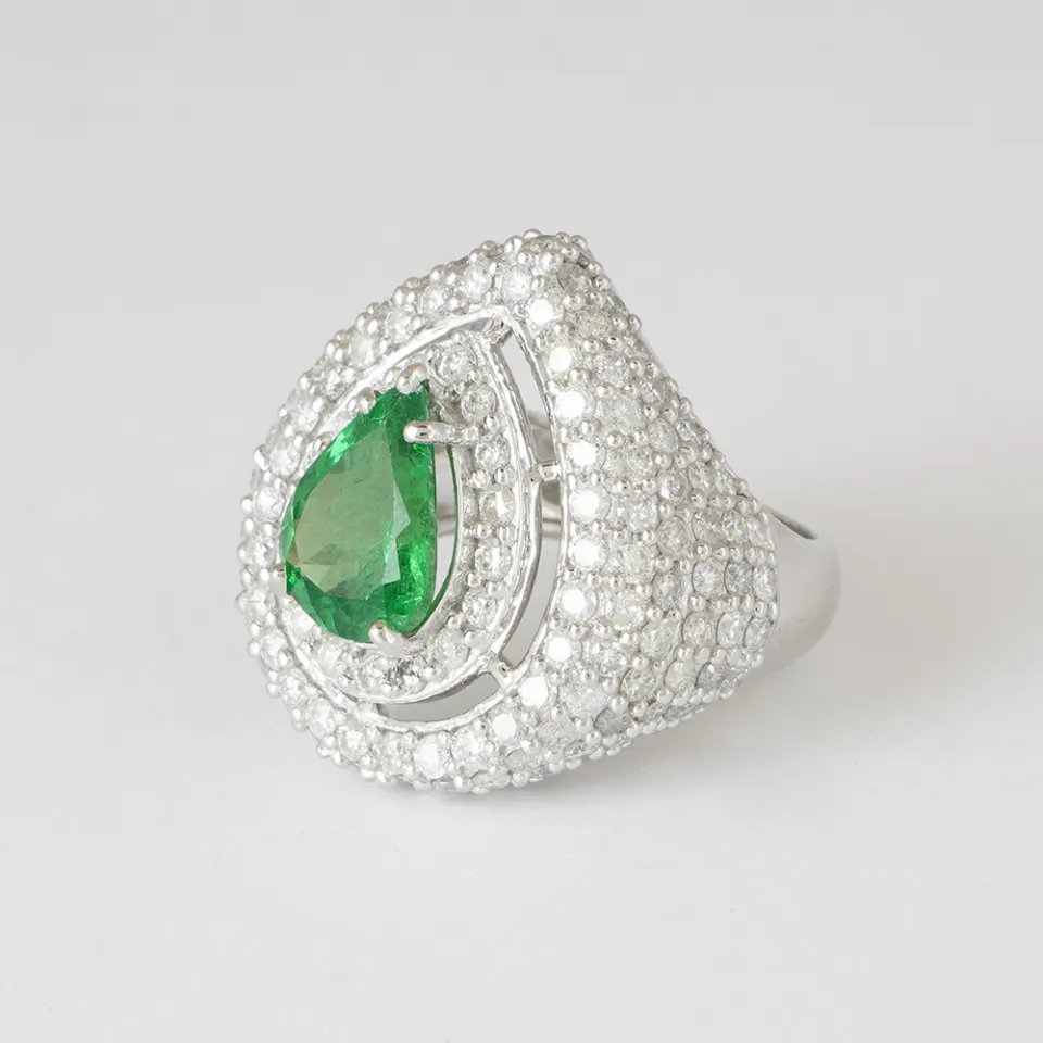 Diamond Ring - 150 diamonds & Tsavorite