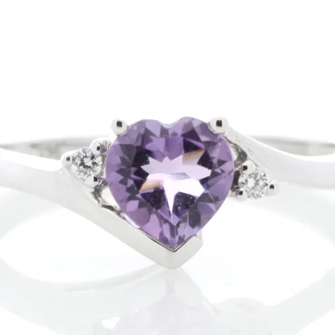 9ct White Gold Amethyst Diamond Ring (A0.68) 0.04 Carats
