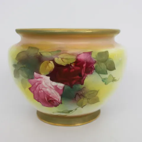 Edwardian Royal Worcester Vase F132