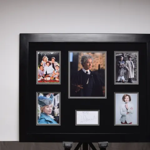 ZOE WANAMAKER framed original signature presentation