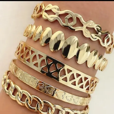 New! 5pc Set Irregular Pattern Bangles