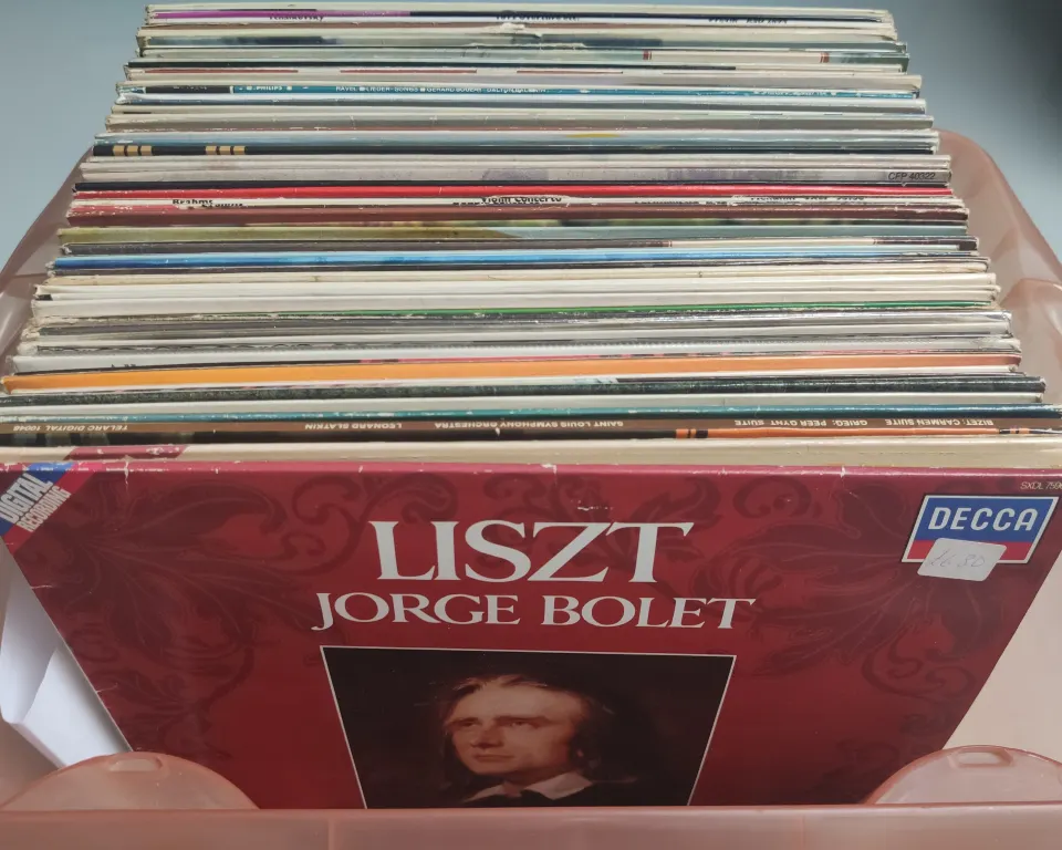 A Collection of 73 x Vinyl LPs Classical. In Excellent Condition.