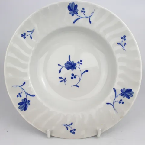 Set of 6 Royal Worcester Blue Bow Dessert Bowls