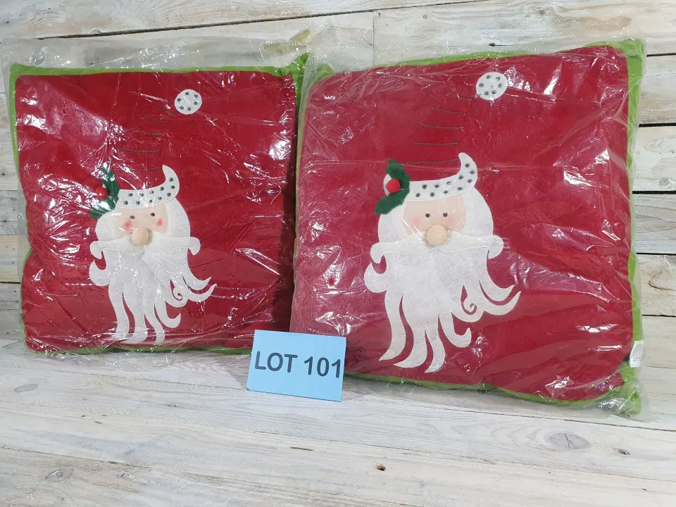 2 x Luxury 3D Christmas Cushions in Red with Santas  Rrp £29.98