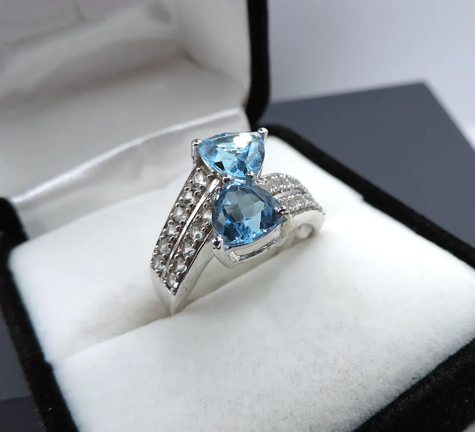 Sterling Silver 3 Carat Blue & White Topaz Ring New With Gift Box