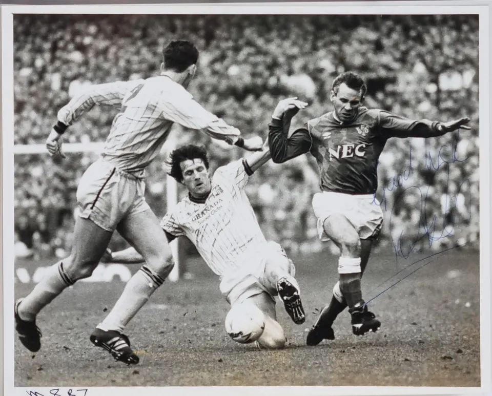 Peter Reid Original Signature