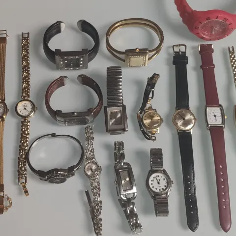A Collection of 22 x Ladies Watches.