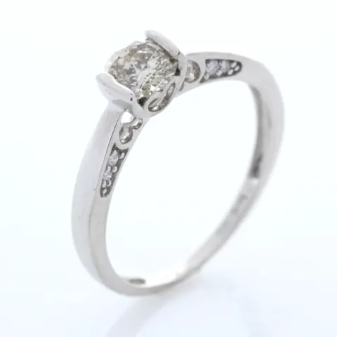 18ct White Gold Single Stone Prong Set With Stone Set Shoulders Diamond Ring 0.60