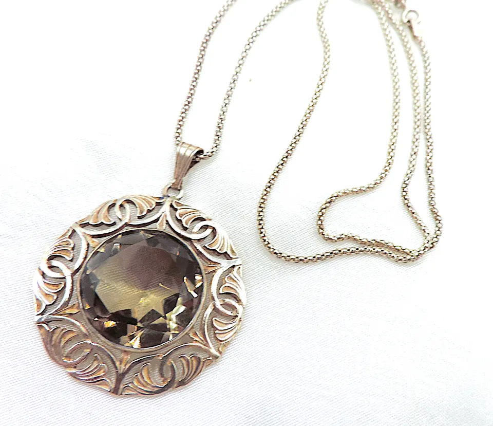 Vintage Sterling Silver 41 Carat Smokey Quartz Pendant Hallmark Birmingham 1954