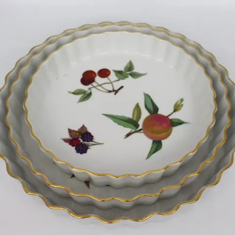 Royal Worcester Evesham Trio of Flan Dishes