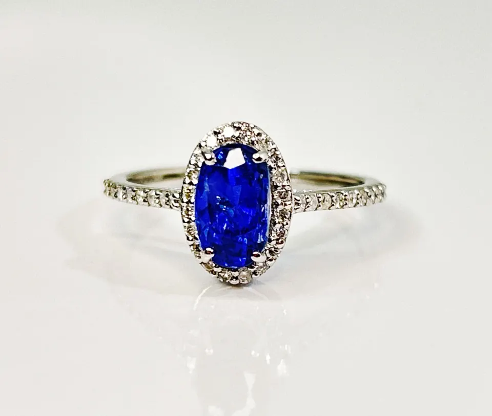 Beautiful 2.19 CT Unheated Burma Blue Sapphire  Diamonds & Platinum