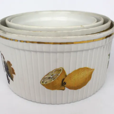 Set of 4 Royal Worcester Evesham Soufflé Dishes
