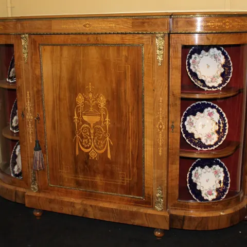Fine 19th c. Figured Walnut Credenza c.1860