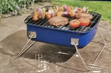 (113/6E) Lot RRP £155. 4x UniFlame BBQ Items. 3x Portable Charcoal Grill RRP £45 Each. 1x Portable