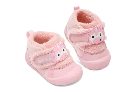 13 x Todler Winter Shoes