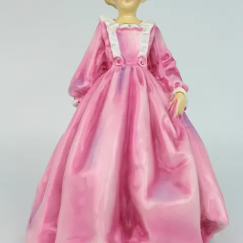 Royal Worcester Figurine Grandmothers Dress Pink Dress