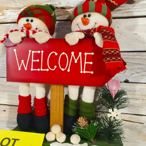 Large Double Figure Welcome Standing Sign. Rrp £59.99