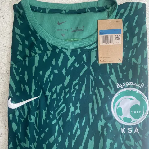 2022-2023 Saudi Arabia Away Shirt - Medium