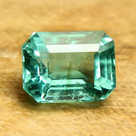 Emerald 1.02 CT