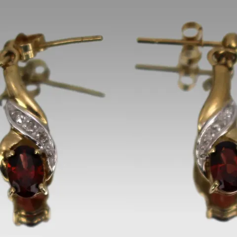 Pair of Earrings Garnets & Diamonds 9ct Gold