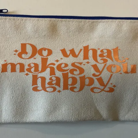 New Do What Makes you Happy Design Make up / Wash bag
