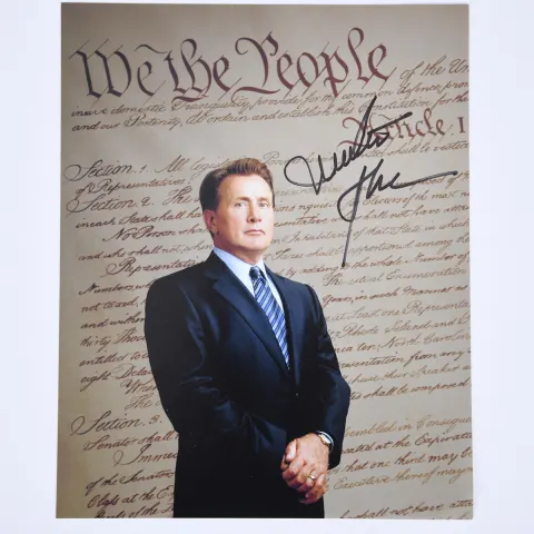 MARTIN SHEEN Original signature