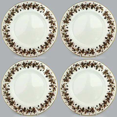 Set of 8 Wedgwood Autumn Vine Dinner Plates