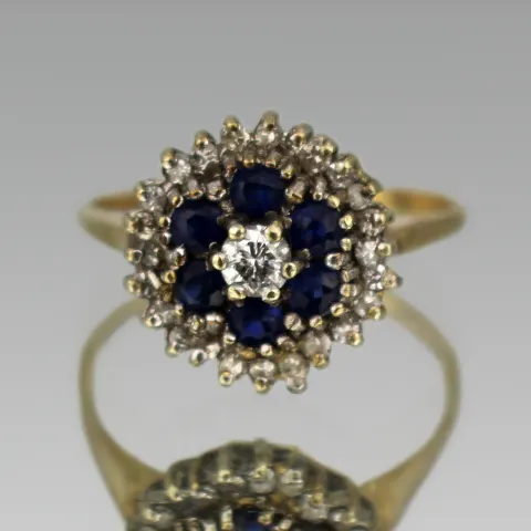 Vintage Sapphire & Diamond 9ct Gold Ring