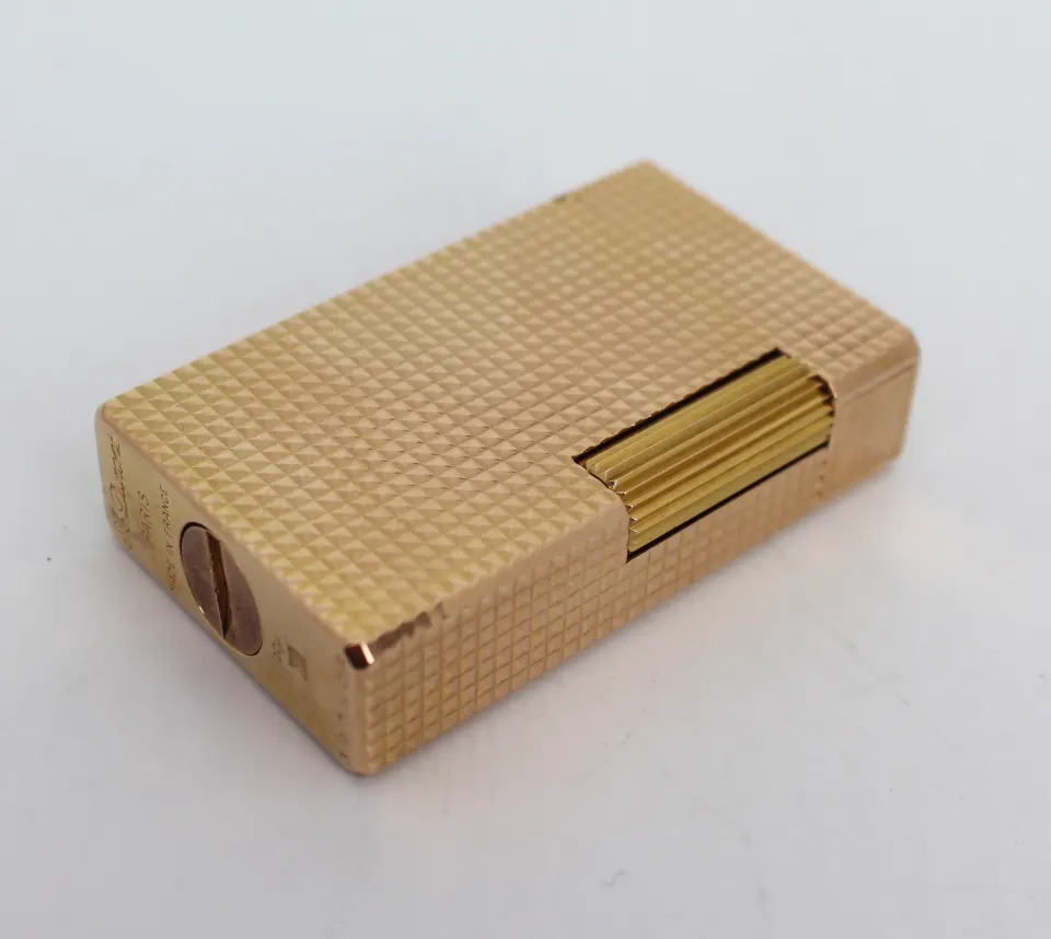 Fine Vintage S.T.Dupont Lighter Large Ligne 1