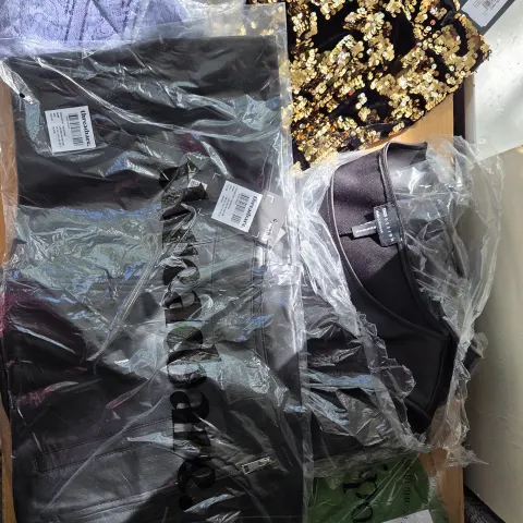 Brand New Women's Branded Clothing Bundle Mix Sizes RRP £250