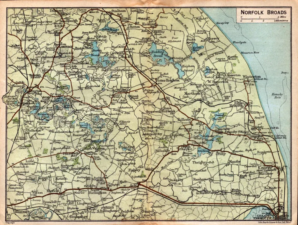 Norfolk Broads coloured Detailed  Plan Vintage 1924 Map.