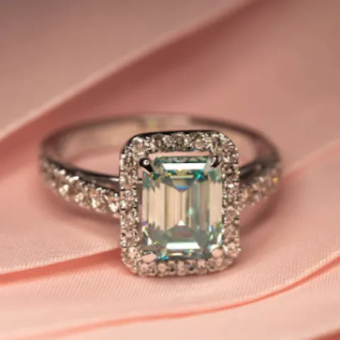 Luxury Gemstone Jewellery | Stunning Individual Pieces Including Rings, Bracelets & Pendants | Worldwde Delivery Available