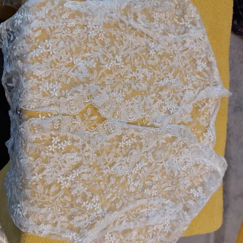 Small Lace Jacket Or Bolero In Pale Ivory