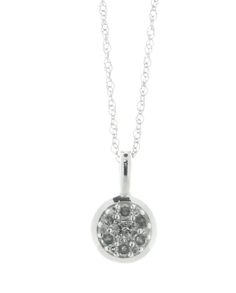 9ct White Gold Round Cluster Diamond Pendant And Chain 0.16 Carats