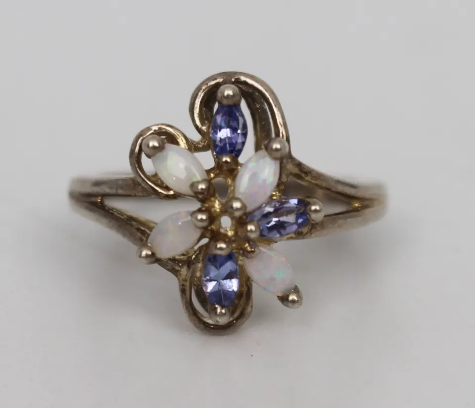 7 Stone Flower Form Opal Silver Ring