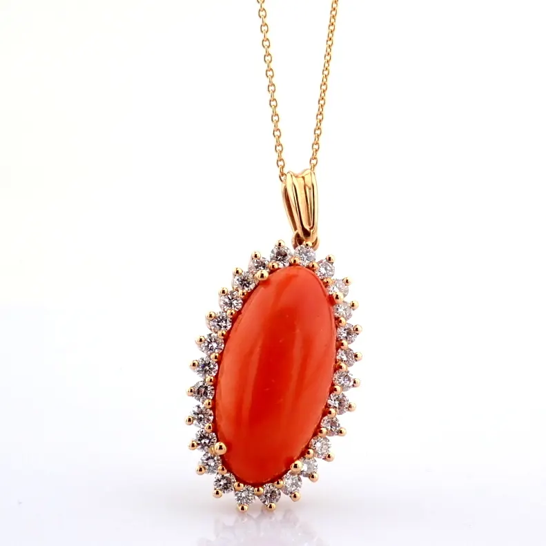 18K Rose Gold Cluster Necklace Detailed With Coral and Brilliant Diamonds