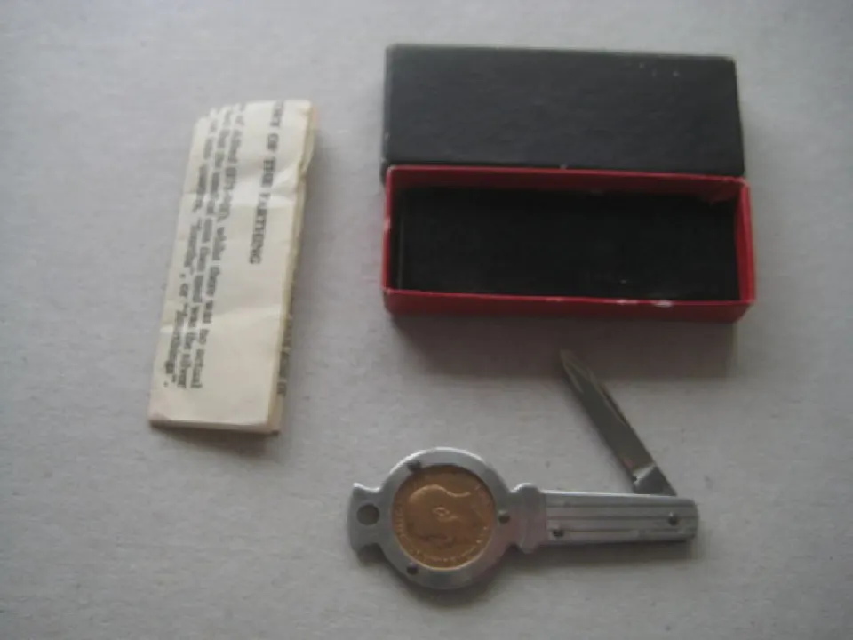Vintage 1918 Farthing Penknife, Cased