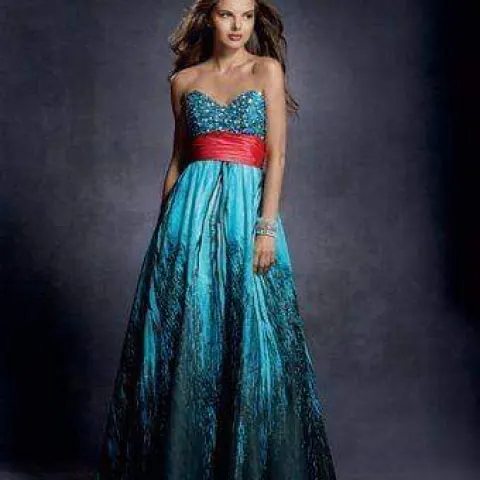 Stunning prom/pageant dress from Alfred Angelo.  RRP £595 size 12