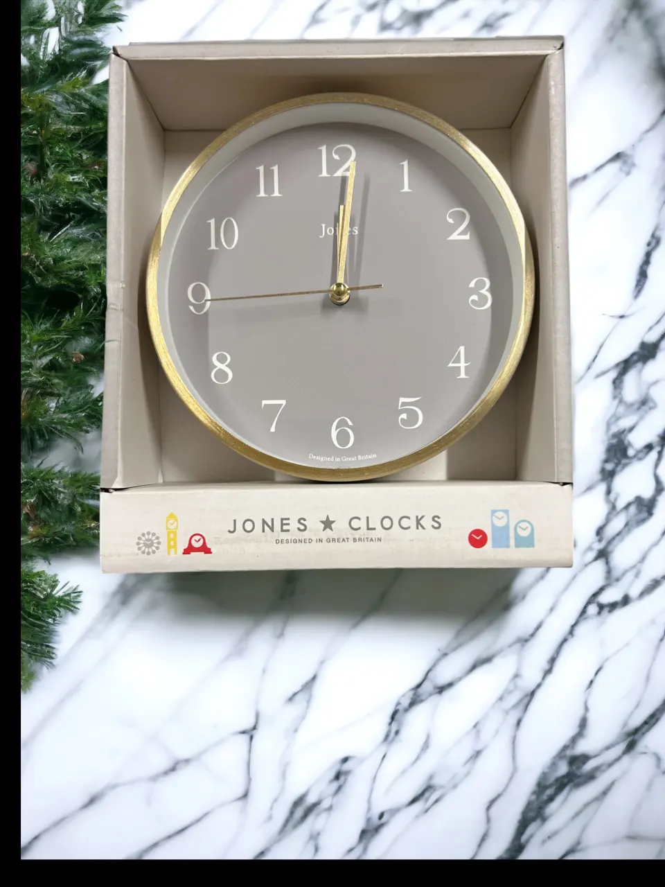Jones Clocks Lodge Quartz Analogue Wall Clock, 25cm, RRP £24.99 L13a