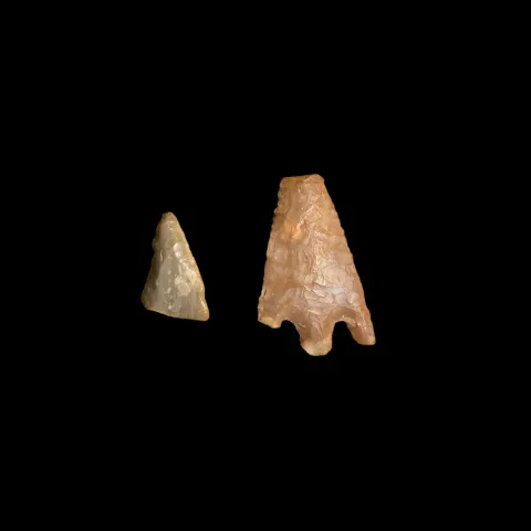 Antiquities: English Neolithic Stone Age arrow heads, Yorkshire finds
