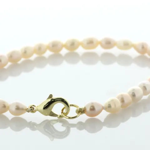 7.5 inch Freshwater Cultured 4.5 - 5.0mm Pearl Bracelet With Brass Clasp