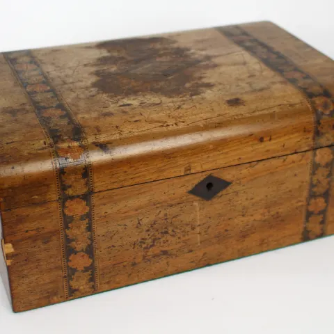 Edwardian Walnut Vanity Box with Tunbridge Ware Inlay