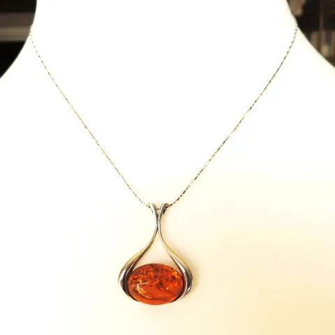 Vintage Sterling Silver Baltic Amber Necklace with Gift Box