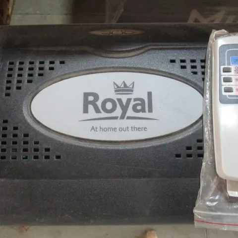 Royal caravan Mover Receiver / transmitter box - looks new and unused with remote control -