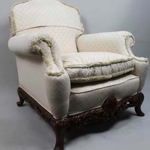 Vintage Three-Piece Carved Mahogany Suite – For Reupholstery